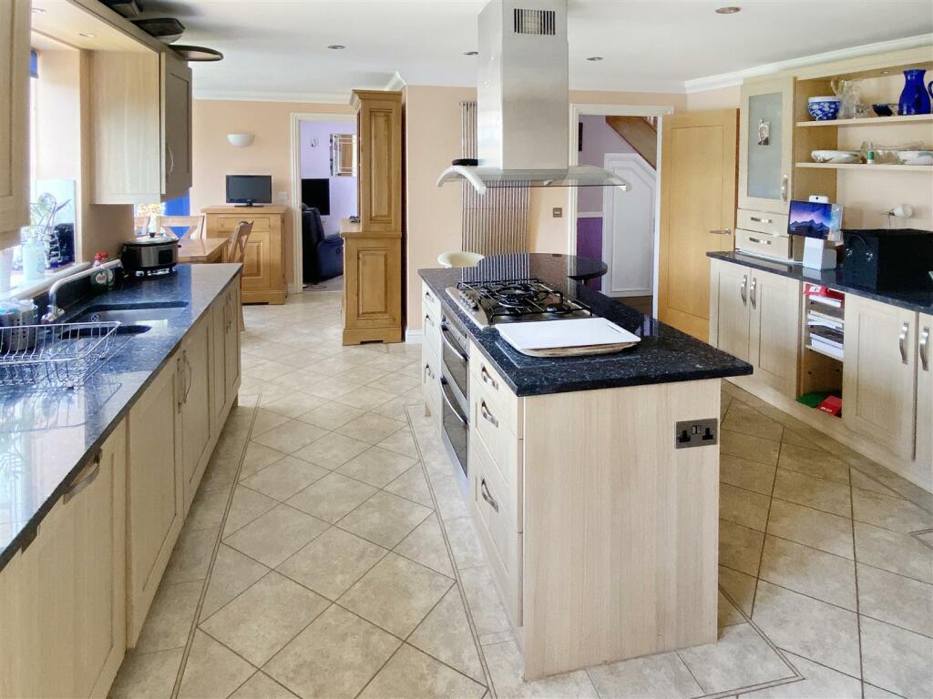 Additional image 4 of Sea Lane, East Preston