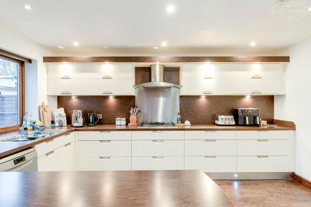 Additional image 8 of Lever Park Avenue, Horwich, Bolton, BL6