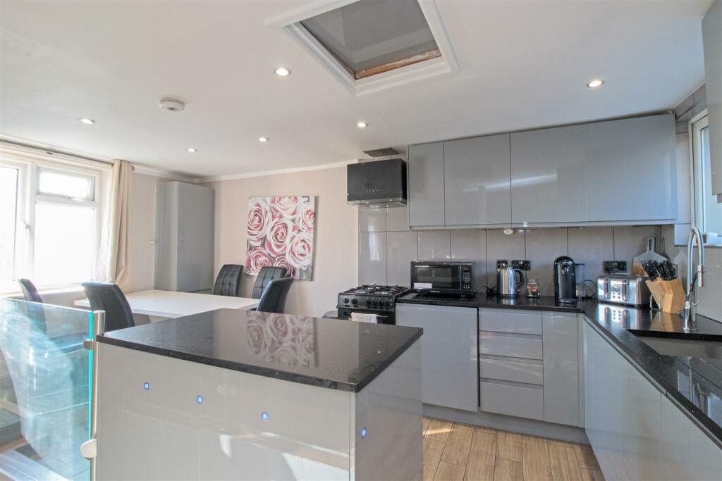 Additional image 9 of Surrey Street, Brighton