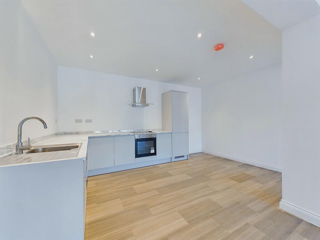 Additional image 3 of Oceanview Heights, Montague Place, Worthing, BN11 3FU