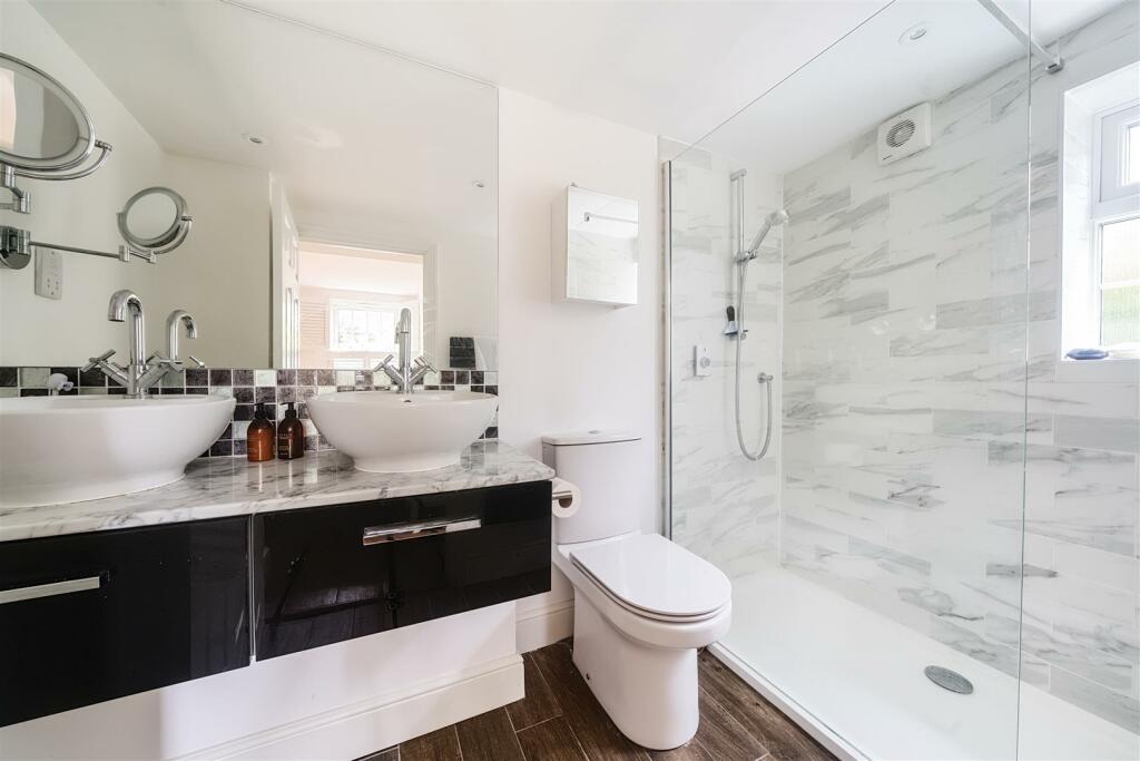 Additional image 13 of London Road, Arundel