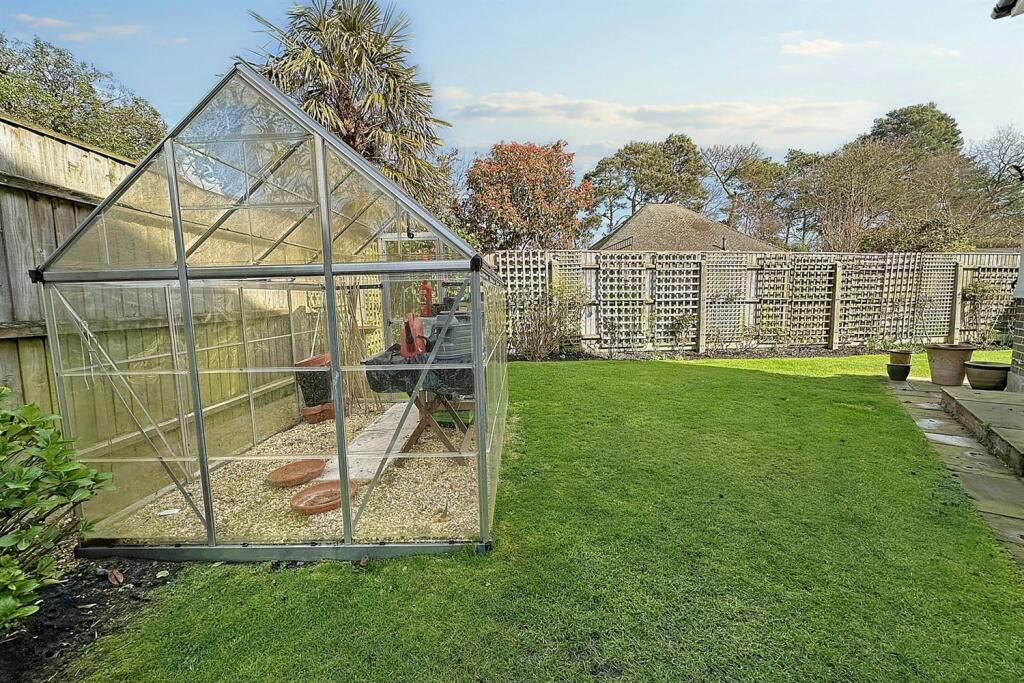 Additional image 18 of Ferndown