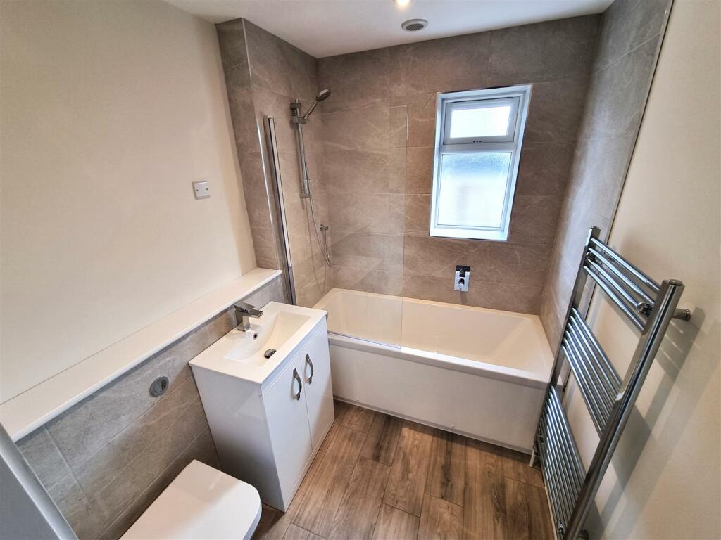 Additional image 9 of Eastfield Lane, Ringwood