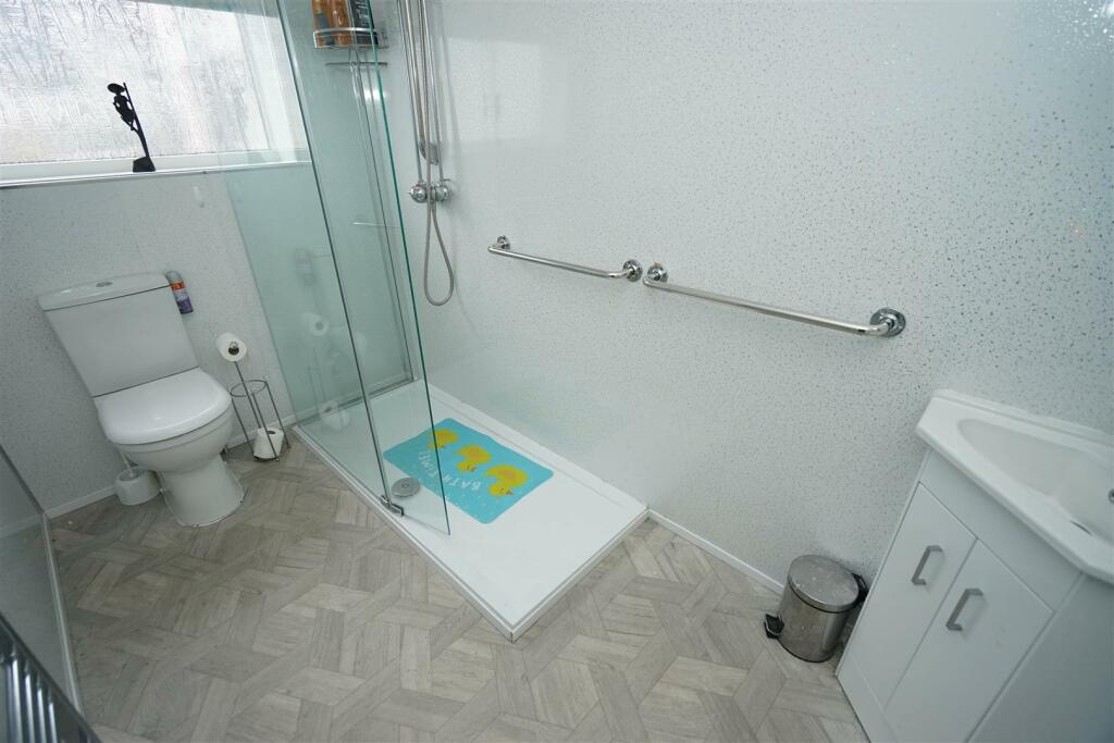 Additional image 15 of Longridge Crescent, Smithills, Bolton