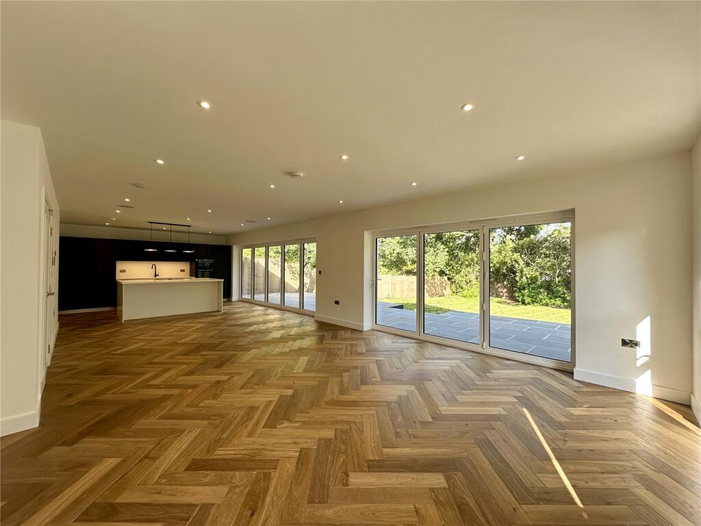 Additional image 7 of Smugglers Lane North, Highcliffe On Sea, Christchurch, Dorset, BH23