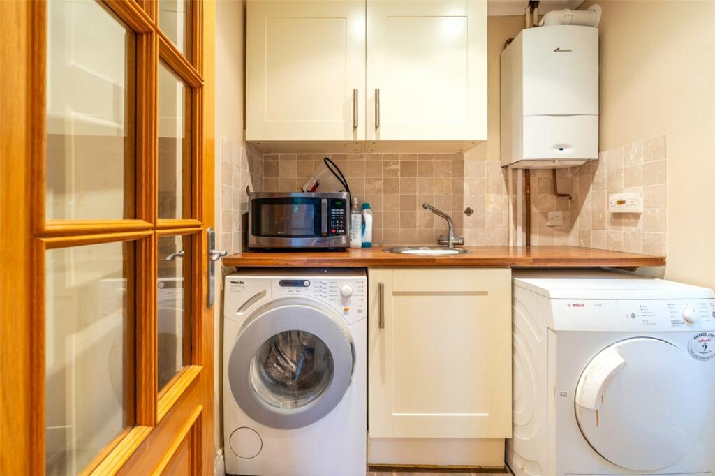 Additional image 12 of Pilford Heath Road, Colehill, Wimborne, Dorset, BH21