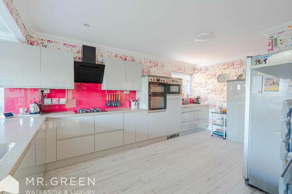 Additional image 4 of Thornbury Road, Hengistbury Head, Southbourne, BH6 4HU