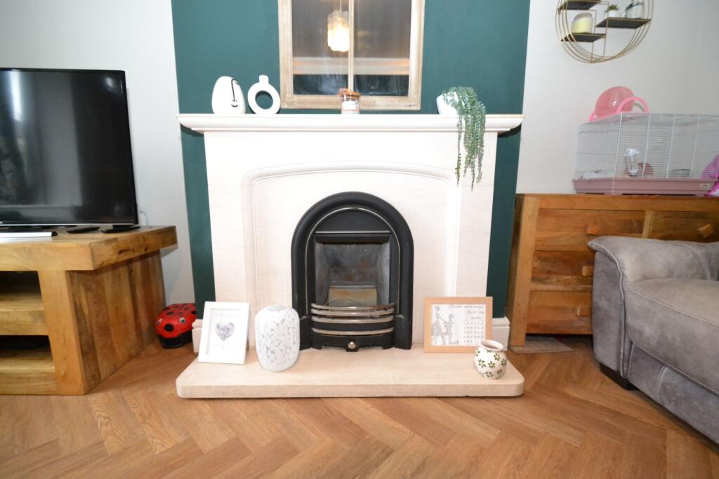 Additional image 4 of Kingston Road, Thackley,