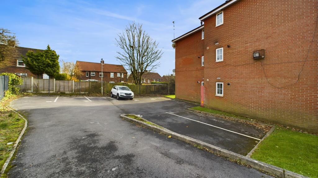 Additional image 7 of Chartwell Drive, Bradford, BD6