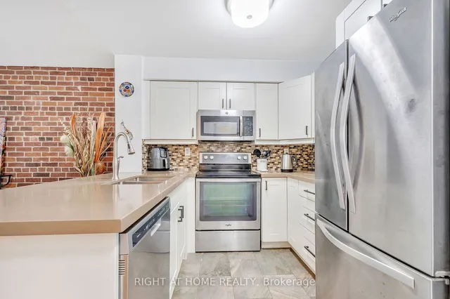 Additional image 11 of 109 Front St Unit 303