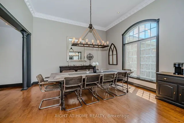 Additional image 7 of 10635 First Line