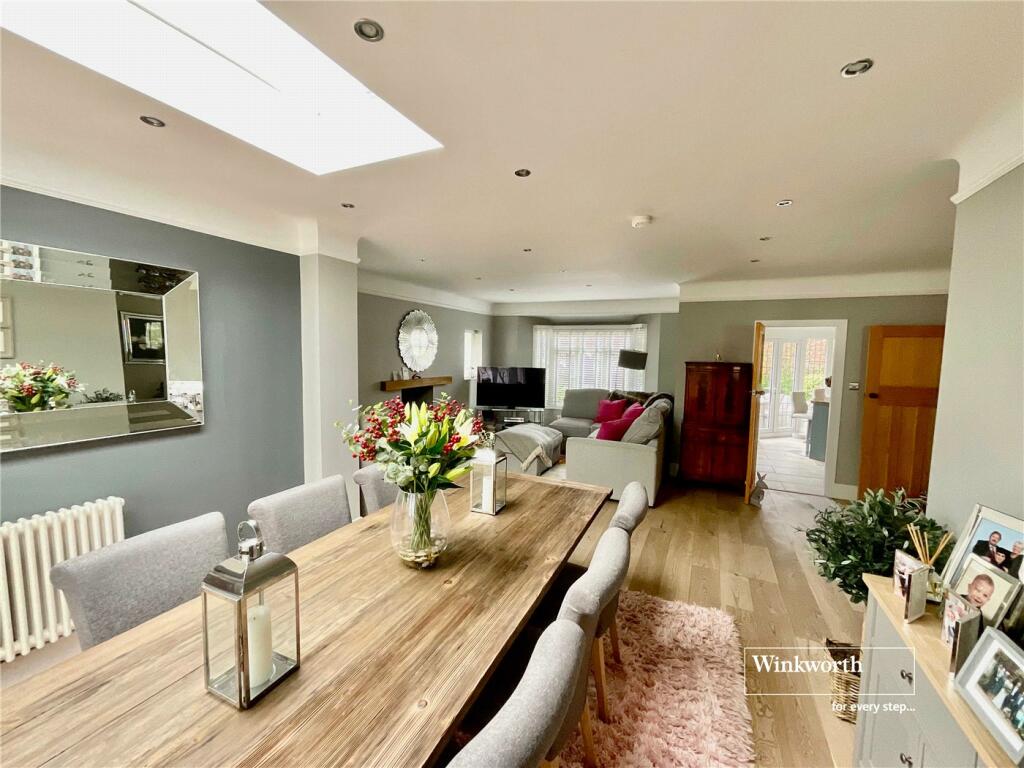 Additional image 6 of Woodland Way, Highcliffe, Dorset, BH23