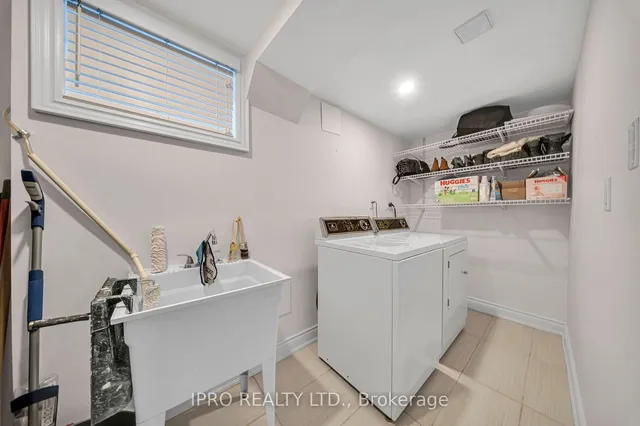Additional image 33 of 126 West 26th St
