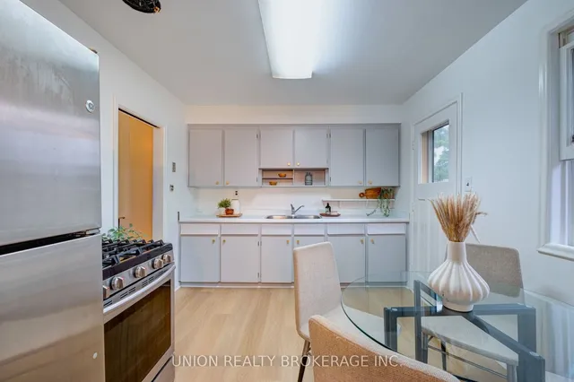 Additional image 8 of 129 Morningside Ave