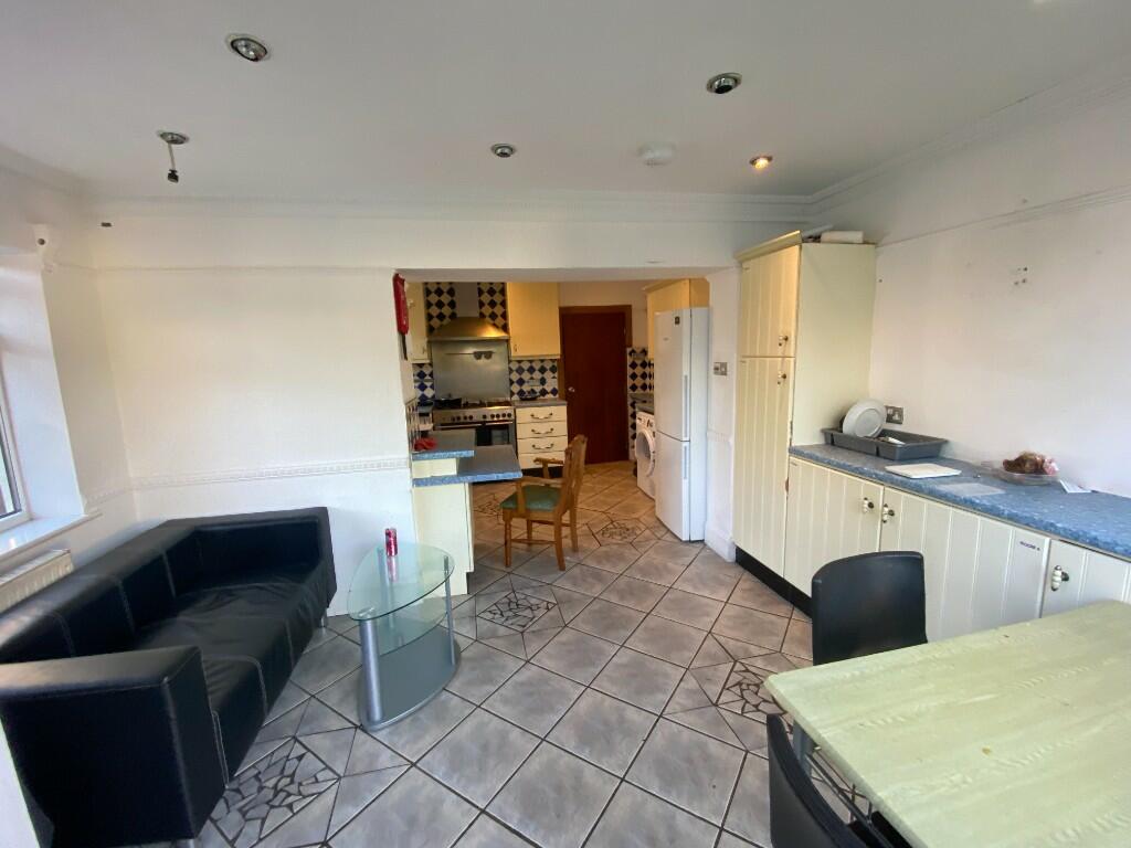 Additional image 15 of Richmond Park Road, Bournemouth, Dorset, BH8