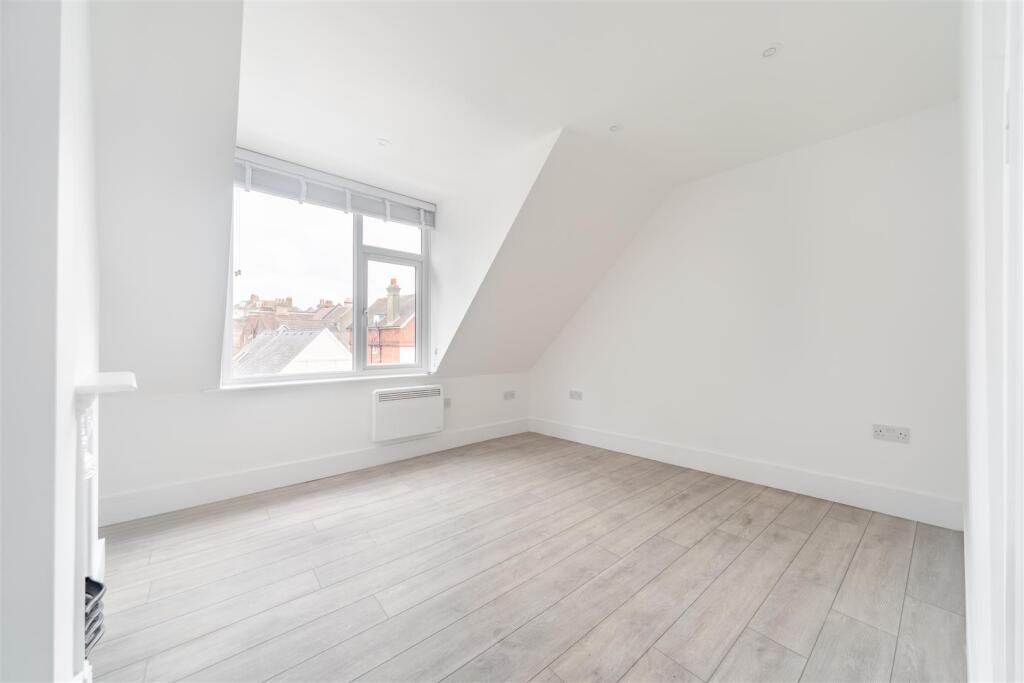 Additional image 4 of Seaside, Eastbourne