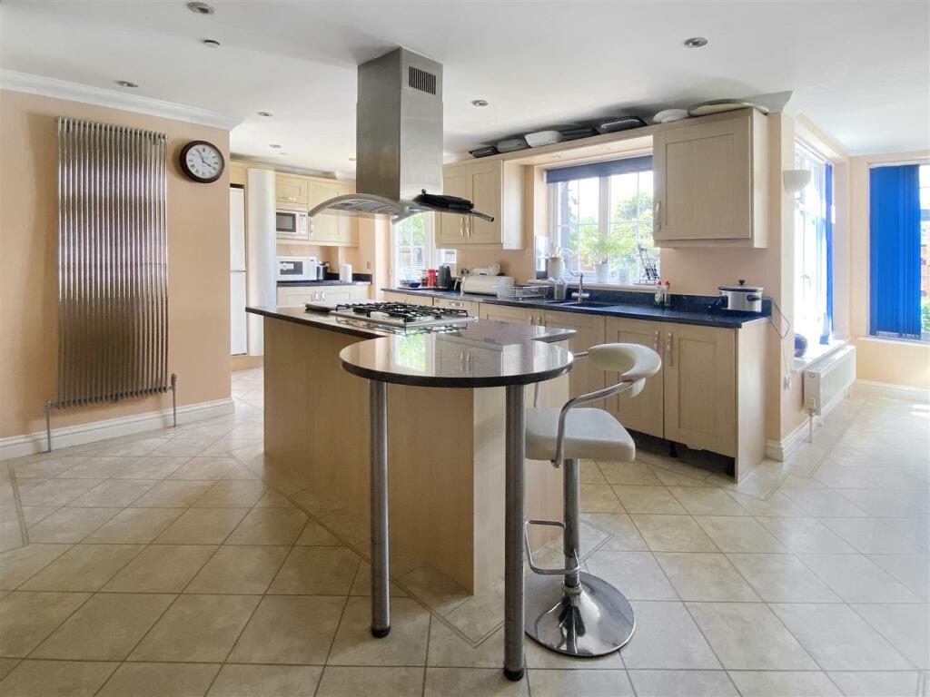 Additional image 6 of Sea Lane, East Preston