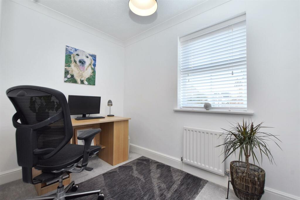 Additional image 12 of Chiltern Close, Eastbourne