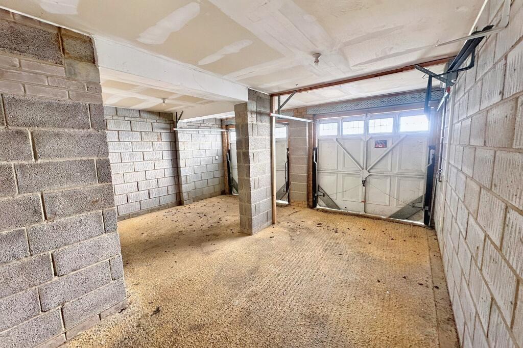 Additional image 21 of Verwood