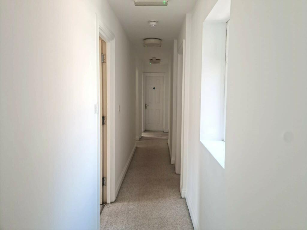 Additional image 3 of ROOM AVIALABLE IN SHARED HOUSE CENTRAL LANSDOWNE