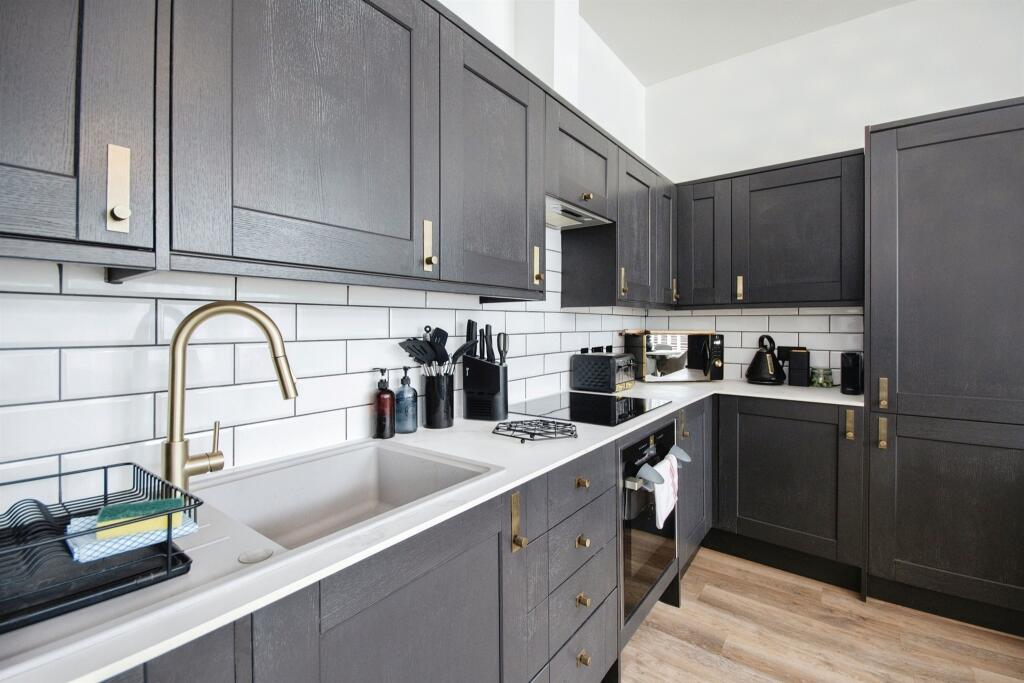 Additional image 3 of Suffolk Road, Bournemouth