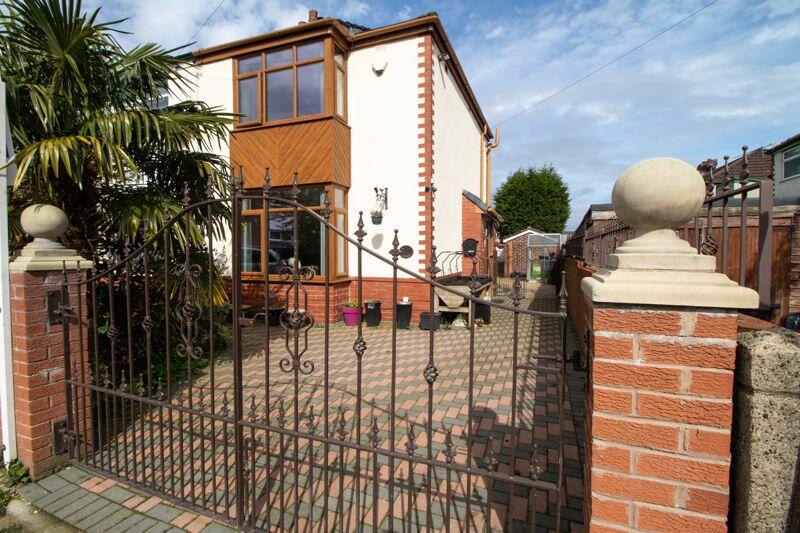 Richmond Grove, Farnworth, Bolton, BL4 0HE