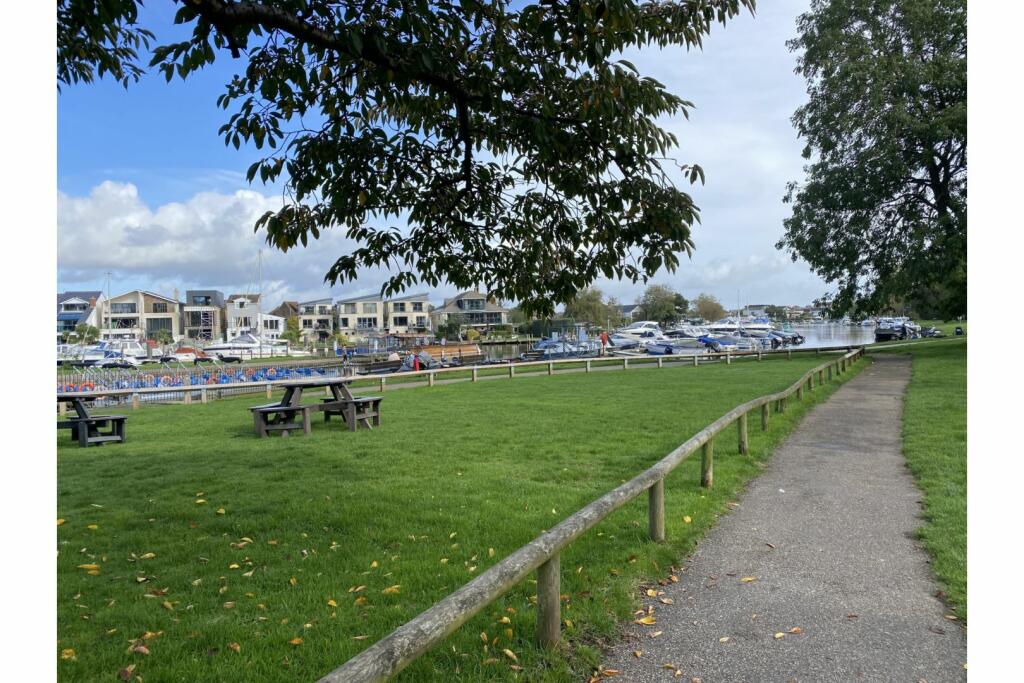 Additional image 11 of 220 Tuckton Road, Bournemouth, BH6