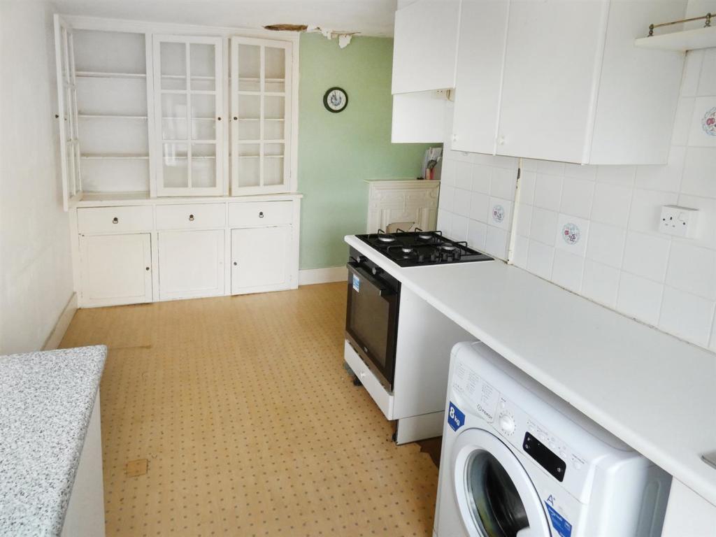 Additional image 10 of South Terrace Littlehampton