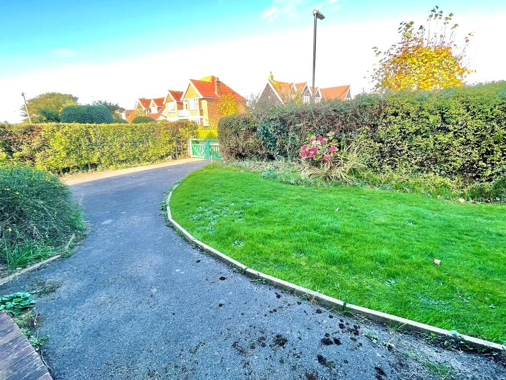 Additional image 21 of Knightscroft Avenue, Rustington