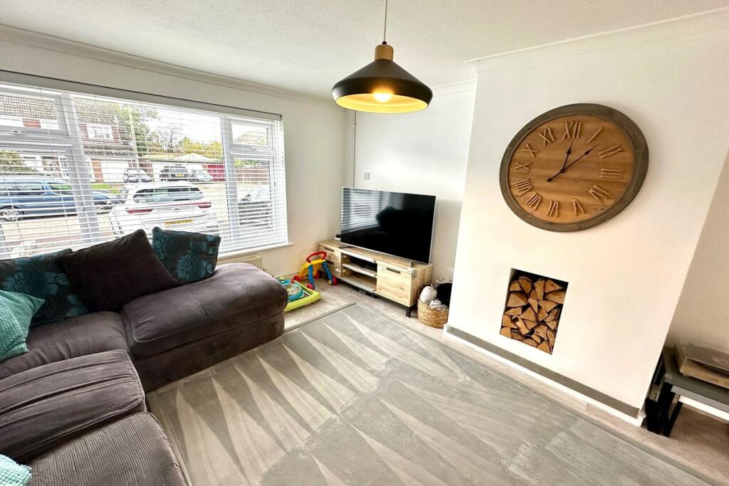 Additional image 4 of Lodden Close, Durrington, Worthing, West Sussex, BN13 2LU