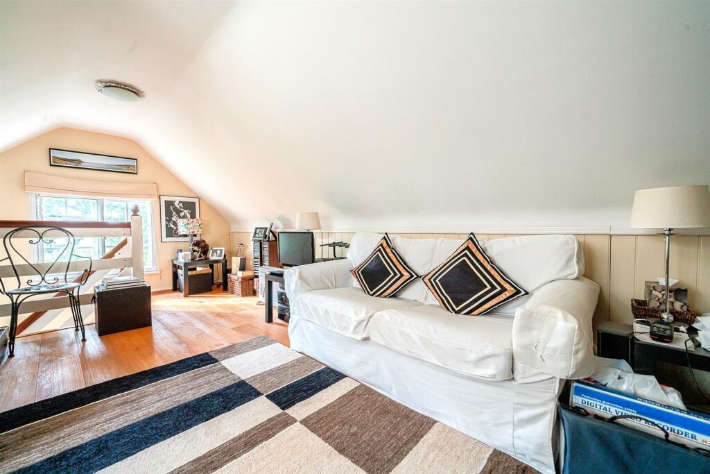 Additional image 34 of Burley Road, Bockhampton, Winkton