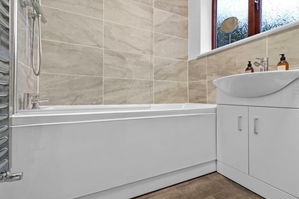 Additional image 11 of Farmlands Way, Polegate