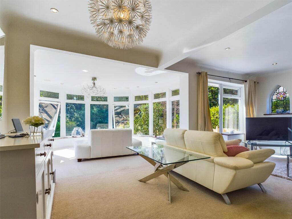 Additional image 21 of Elphinstone Road, Highcliffe, Christchurch, Dorset, BH23