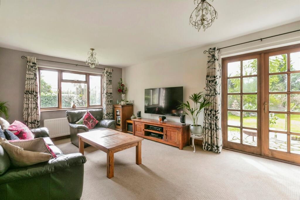 Additional image 17 of Higher Blandford Road, Broadstone