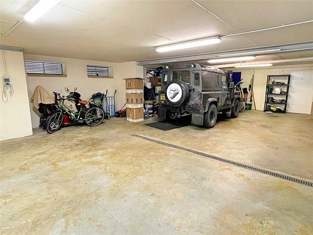 Additional image 24 of Sea Avenue, Rustington, Littlehampton, West Sussex, BN16