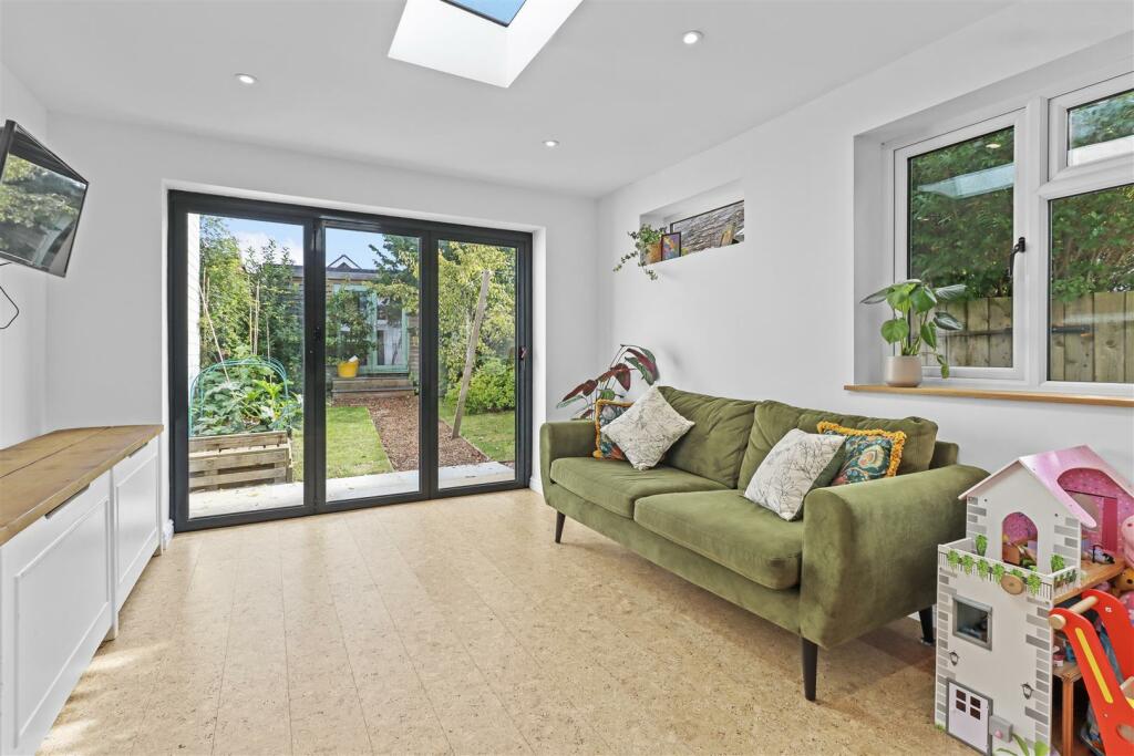 Additional image 24 of Ersham Road, Hailsham