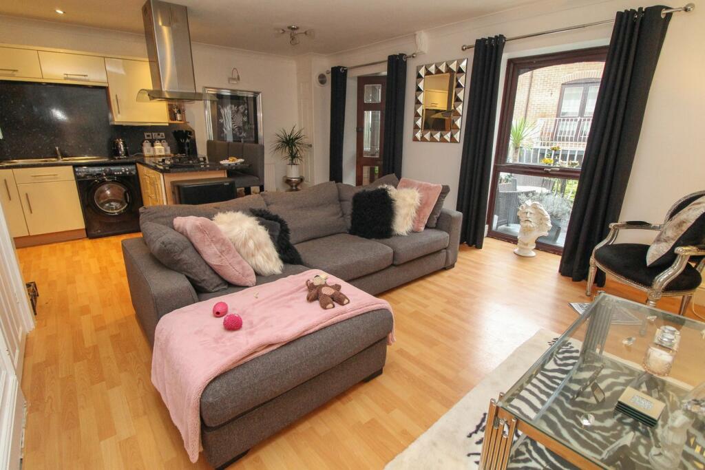 Primary image of Upper Norwich Road, Bournemouth, BH2