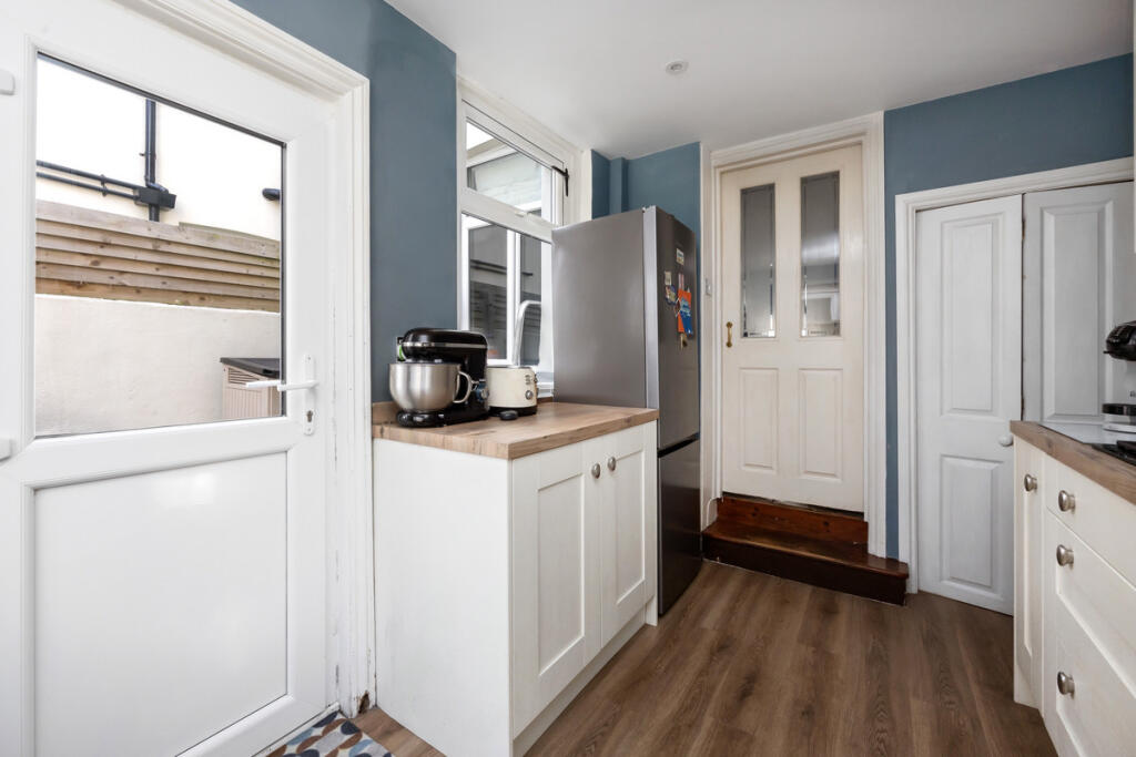 Additional image 10 of Western Road, Eastbourne, BN22