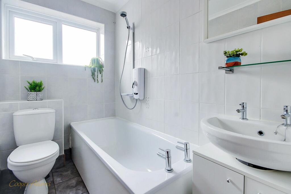 Additional image 10 of Oakcroft Gardens, Littlehampton, BN17