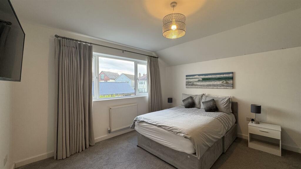 Additional image 18 of Sherwood Avenue, Whitecliff