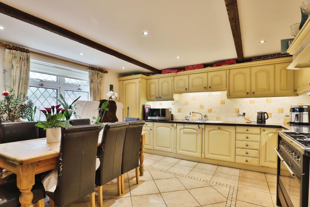 Additional image 15 of Oak Road, New Milton, BH25