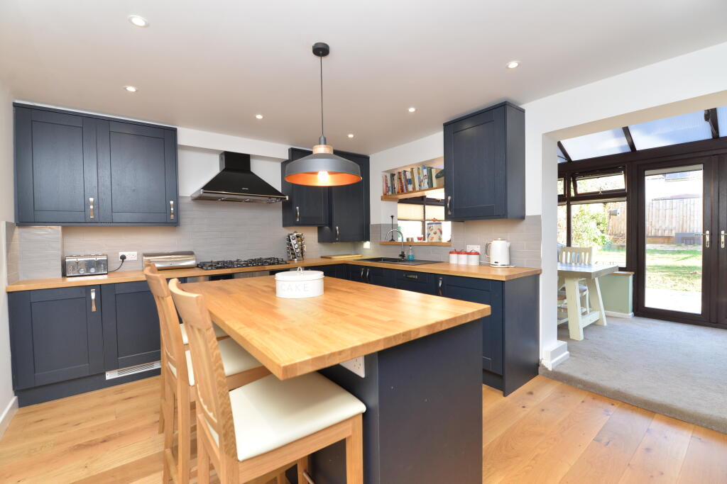 Additional image 5 of Bowland Rise, New Milton, Hampshire, BH25