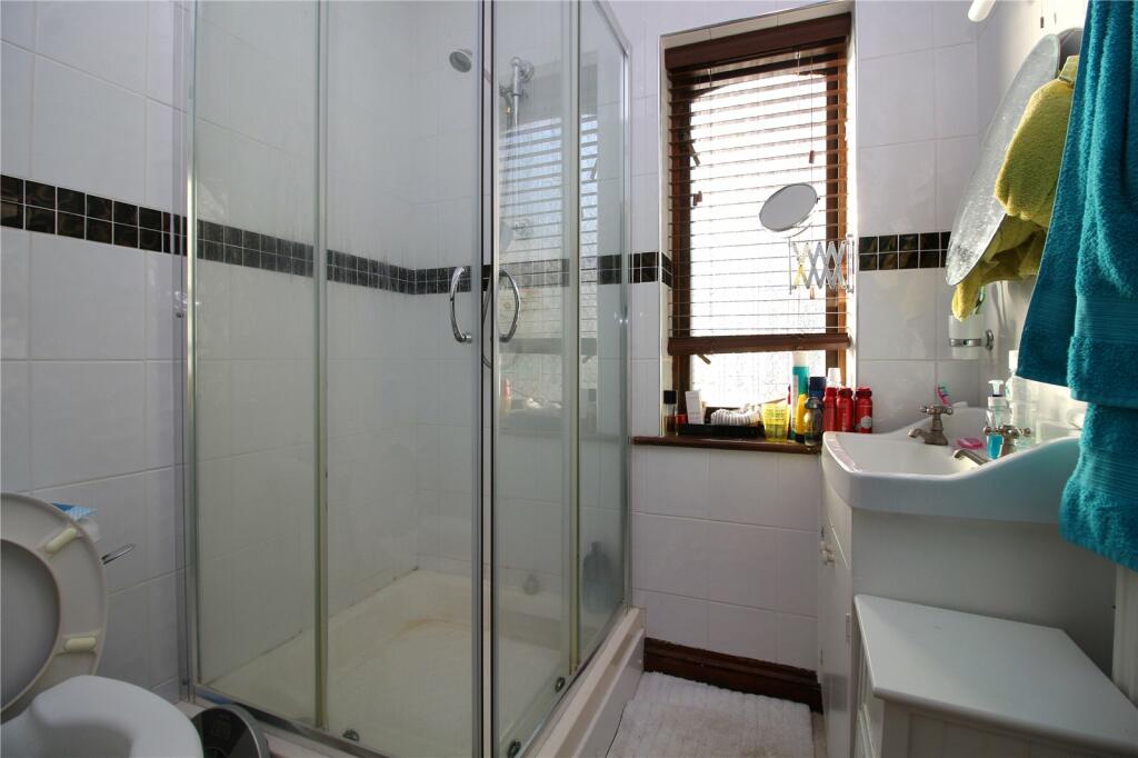 Additional image 14 of Oakwood Avenue, New Milton, Hampshire, BH25