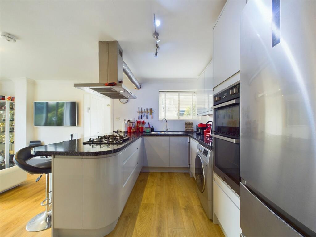 Additional image 8 of Clifton Road, Bournemouth, Dorset, BH6