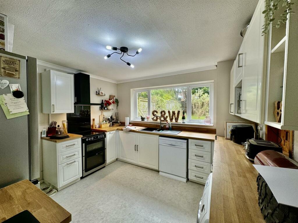 Additional image 23 of Barn Rise, Seaford