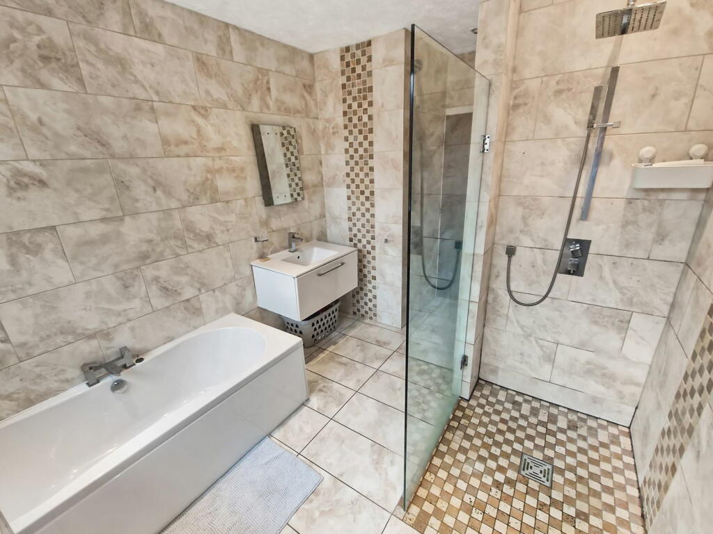 Additional image 19 of Pendennis Avenue, Lostock, BL6 4RS