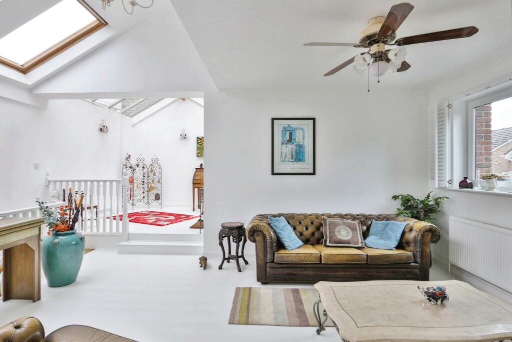 Additional image 5 of Alumhurst Road, BOURNEMOUTH, Dorset, BH4