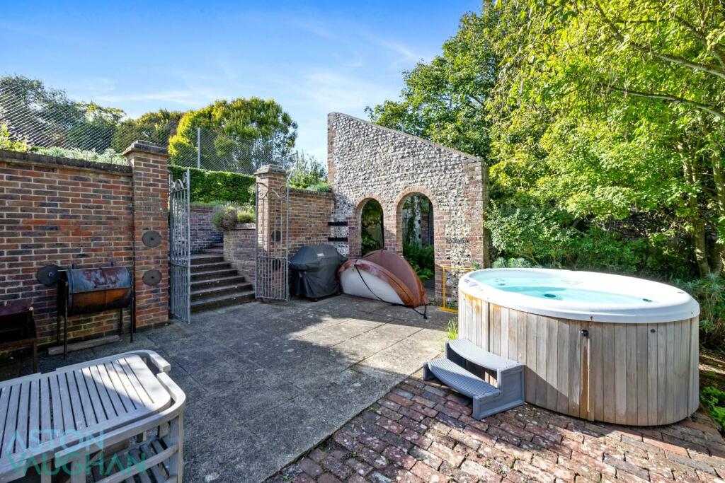 Additional image 47 of The Green, Rottingdean, Brighton