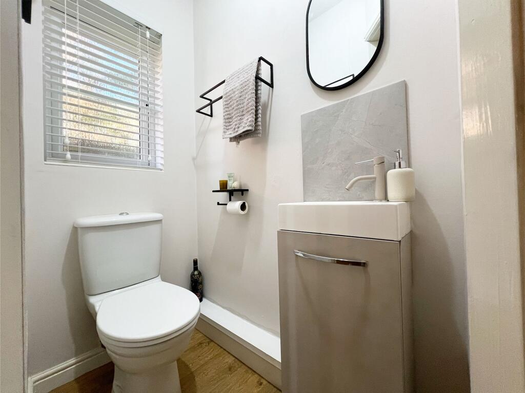 Additional image 9 of Bream Avenue, Cleckheaton, BD19