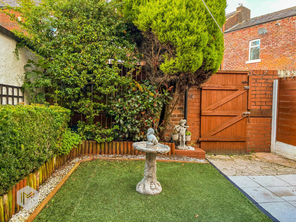 Additional image 7 of Bradshaw Brow, Bradshaw, Bolton, BL2 3DB